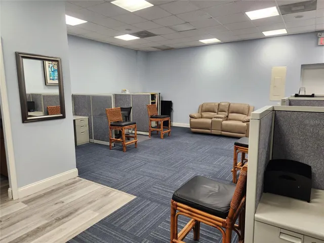 Back workstations