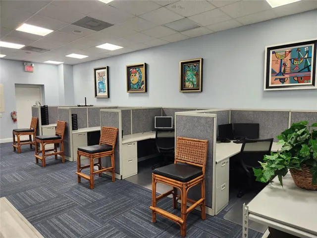 Back workstations