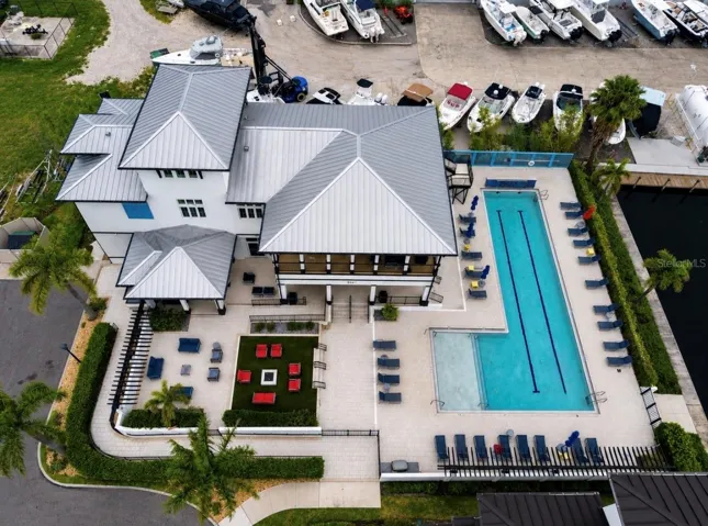 Clubhouse and Clubhouse Pool