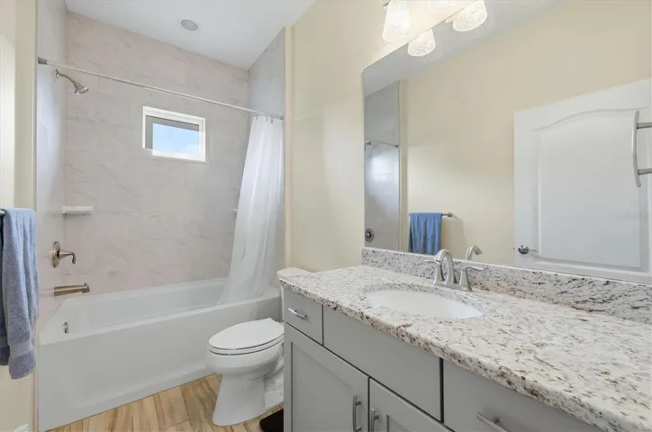 Guest bathroom between bedroom 2 and 3.