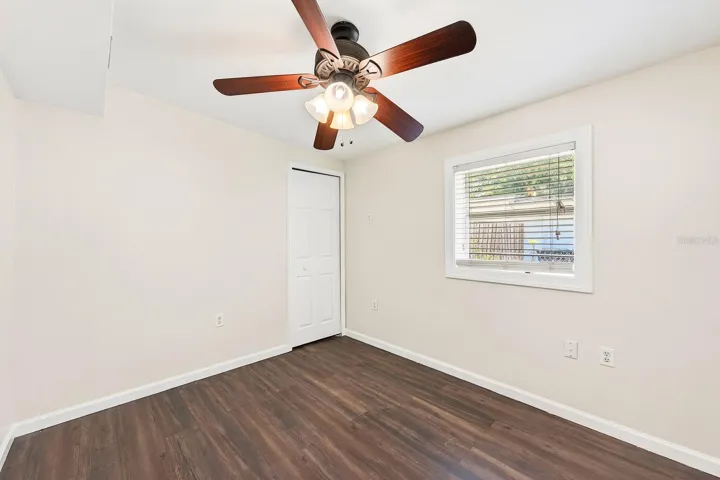 2nd room with bonus room