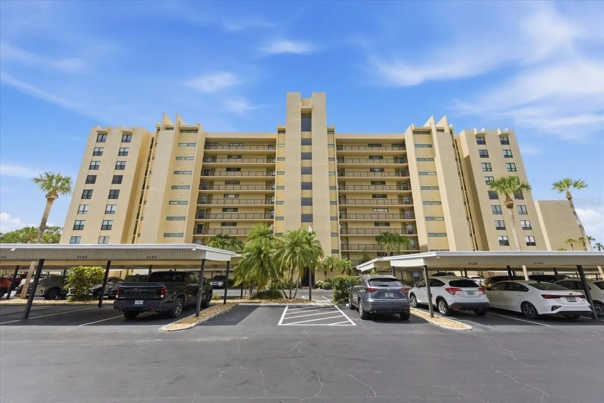 2621 Cove Cay Village II