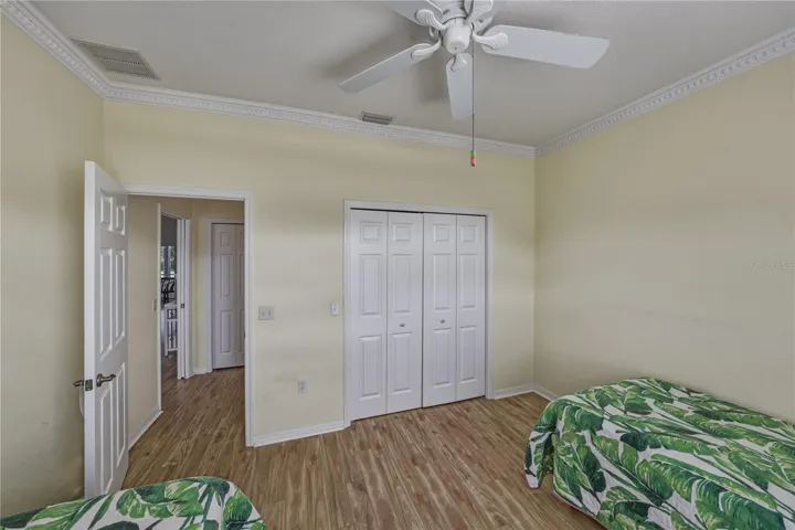 Guest bedroom