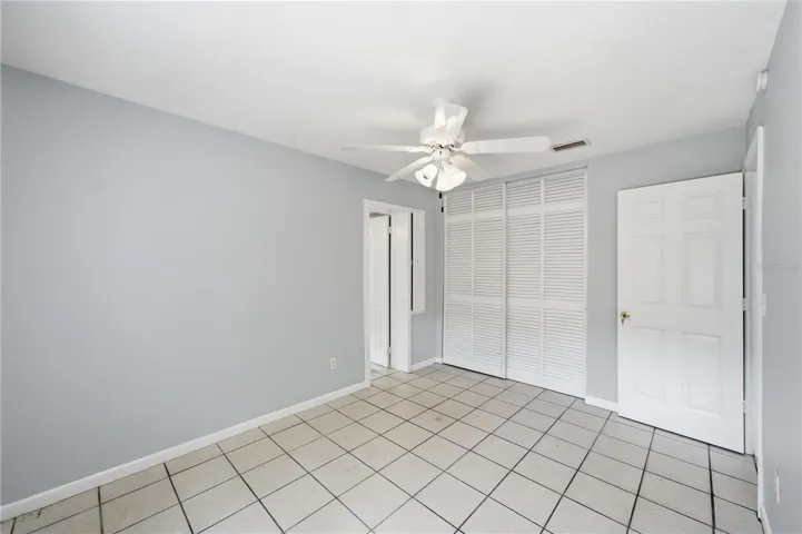 Middle bedroom located off of front all near bathroom
