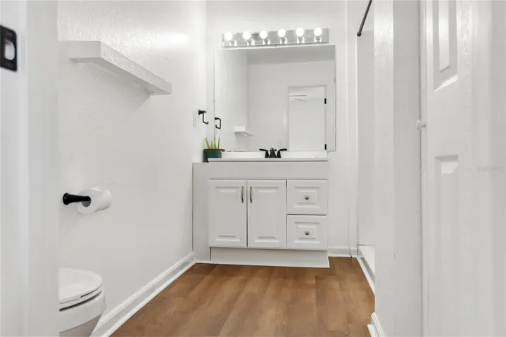 En suite bathroom