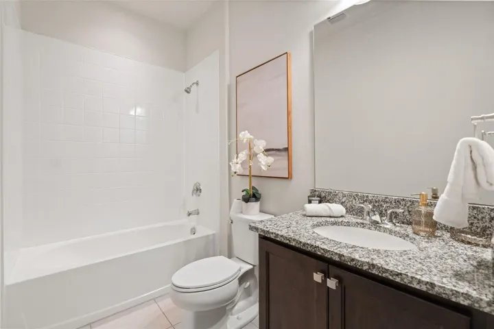 Downstairs guest bathroom