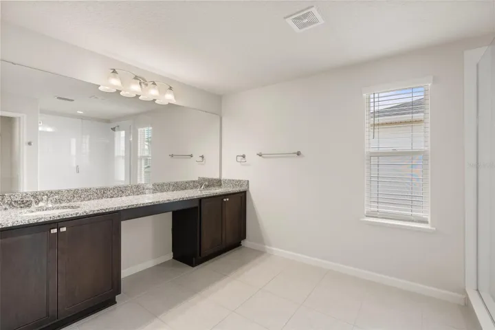 Upstairs Primary Bath