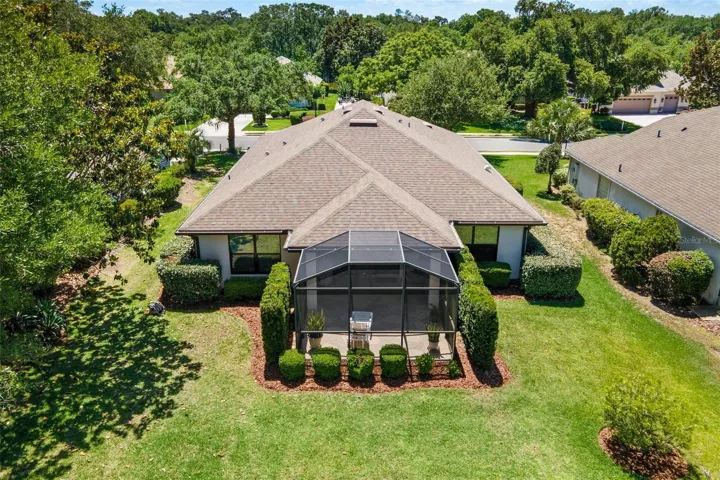 Love the privacy hedges along sides of porch!