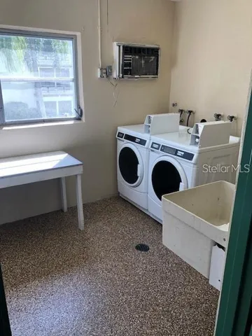 Building Laundry