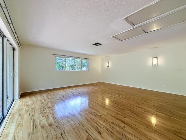 Bedroom 4/Bonus Room