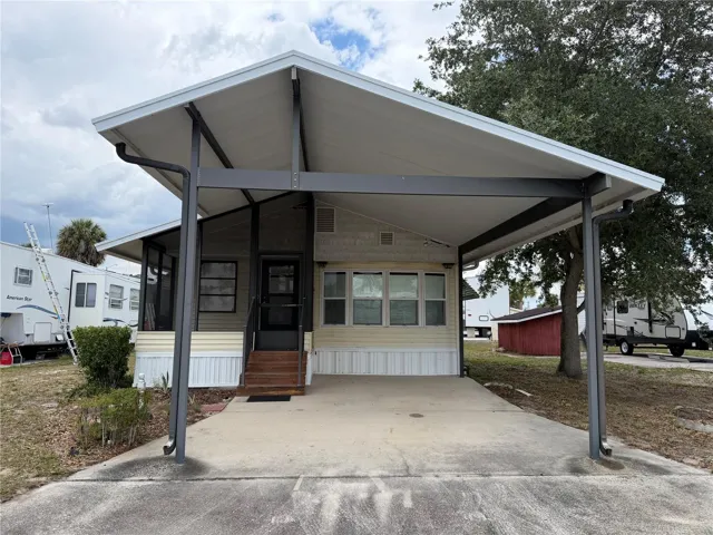 Front - Car Port