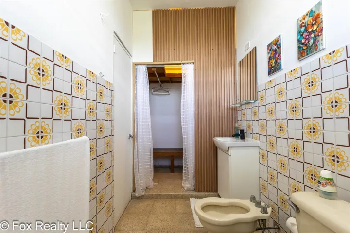 Bathroom 2