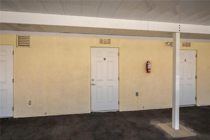Closer view of storage unit