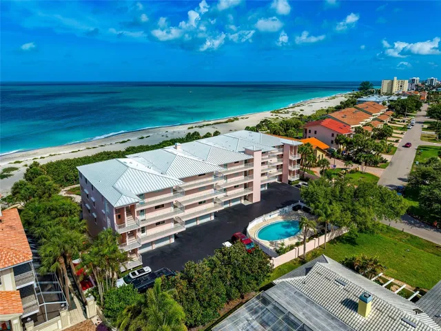 Welcome Home to breathtaking views of the Gulf!