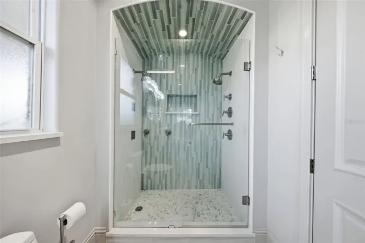 Walk In Shower with multiple shower heads and jets
