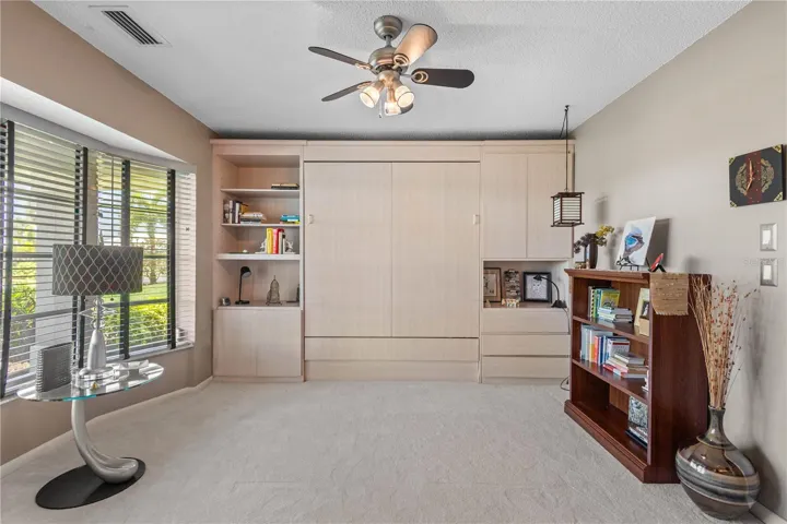 Murphy bed