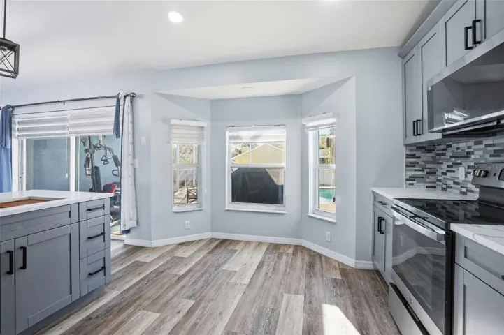Dinning Space in the Kitchen