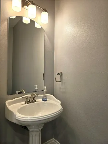 1170