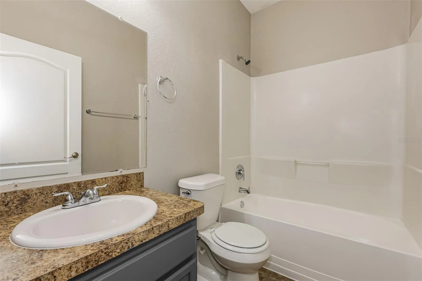 8130 Woodvine Cir, Lakeland, Florida 33810 — photo 17