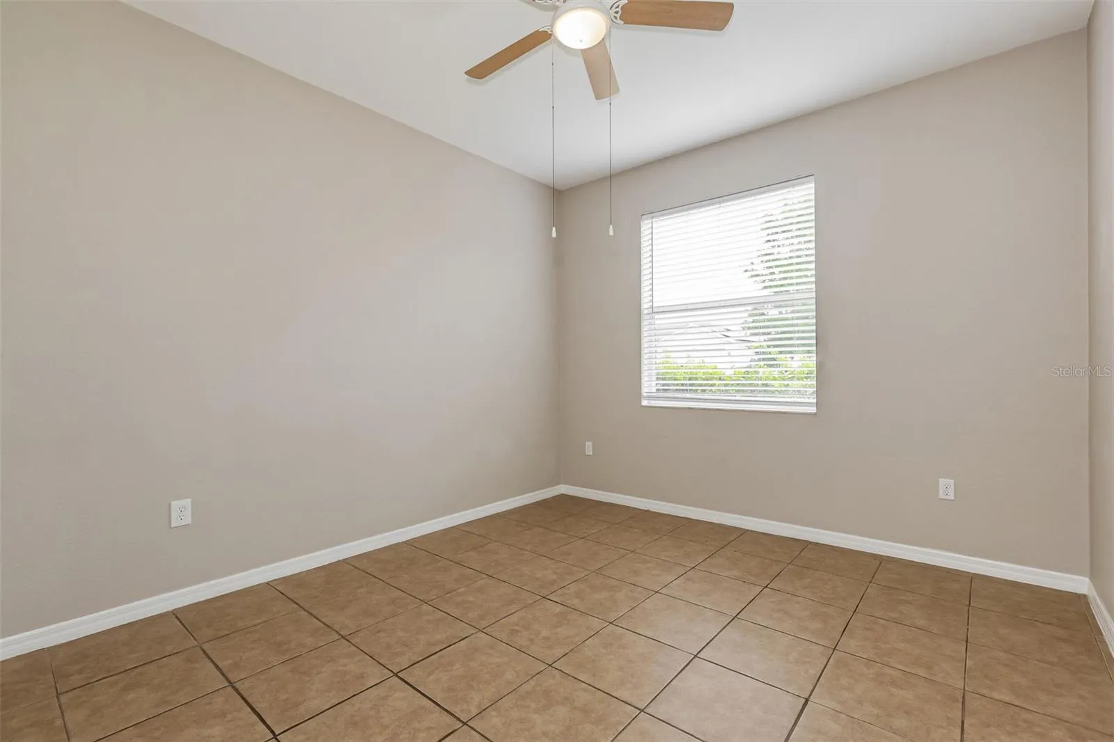 8130 Woodvine Cir, Lakeland, Florida 33810 — photo 12