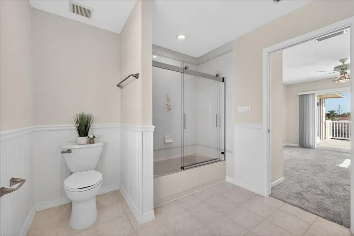 Bathroom of upstairs bedroom #2