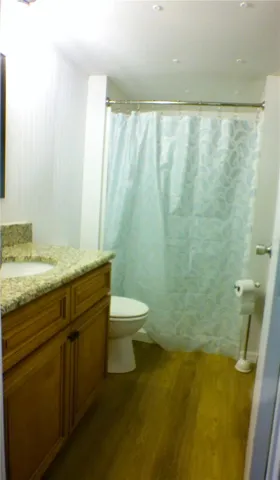Full bathroom