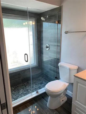 bedroom 2 bathroom