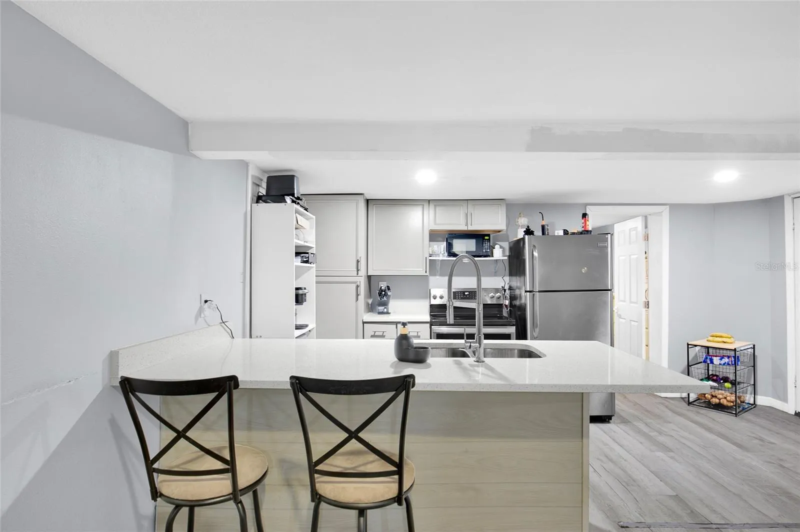 Kitchen Downstairs 2/2