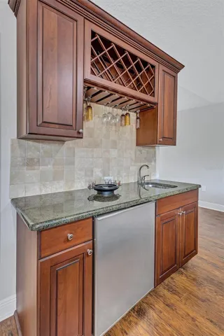 Bonus room wet bar