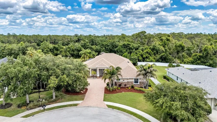 Roof 2023 Three AC units 2024 exterior and interior paint newer as well!