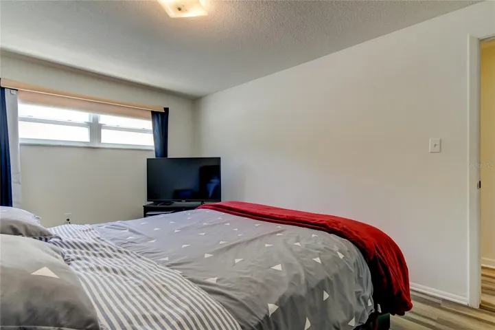 Photo prior to renting.