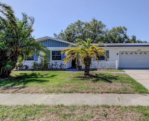 Photo prior to renting.
