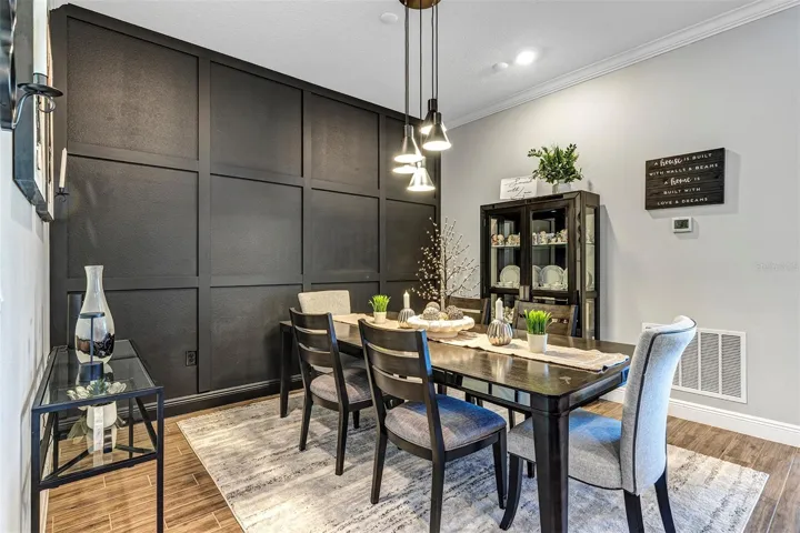 Dining room with feature wall