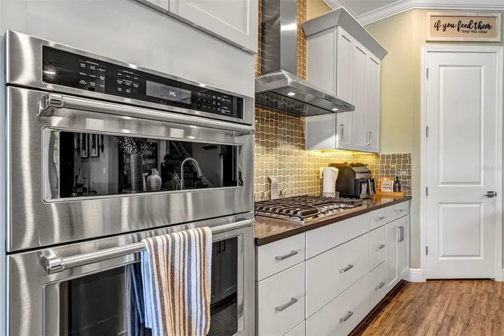 KitchenAid Built in oven and microwave