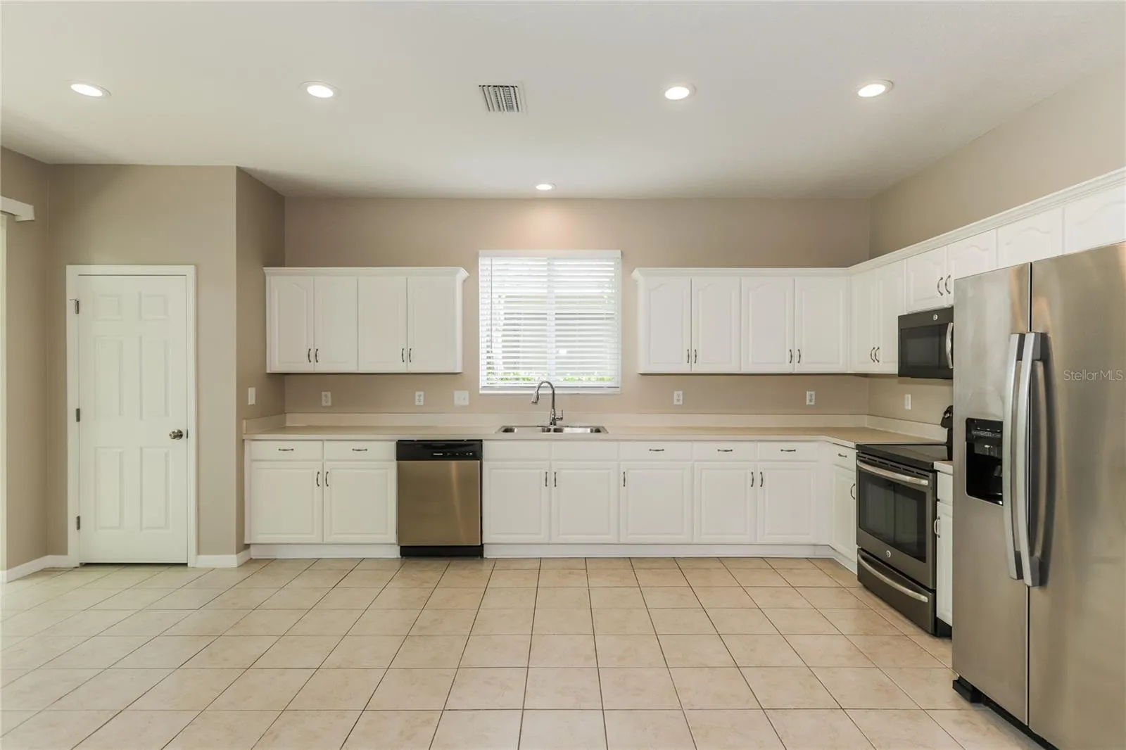 1035 Clearpointe Way, Lakeland, Florida 33813 — photo 8