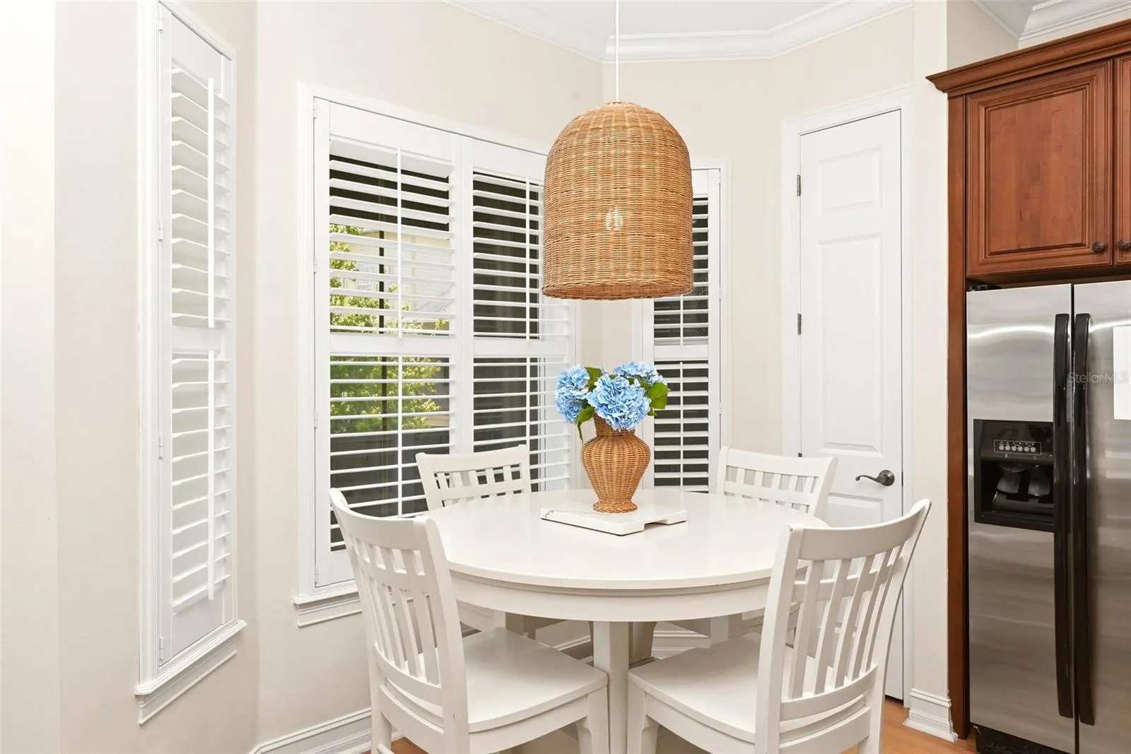 Bkfast Nook in kitchen