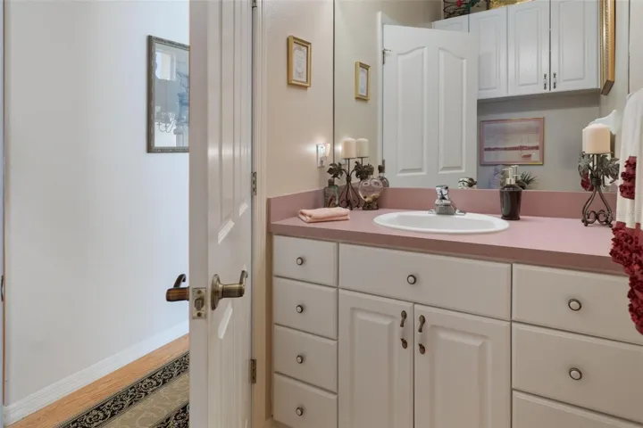 GUEST BATH