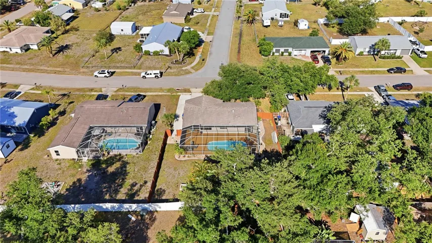 Middle home fiberglass pool awesome
