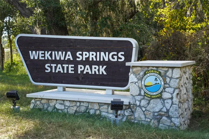 Wekiwa Springs State Park adjacent