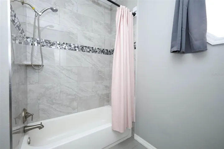Bedroom 5 with En suite