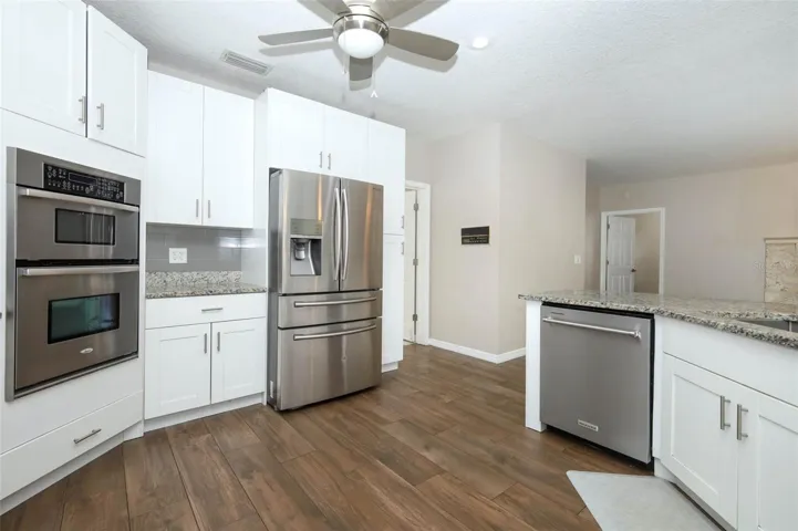 Spacious Kitchen