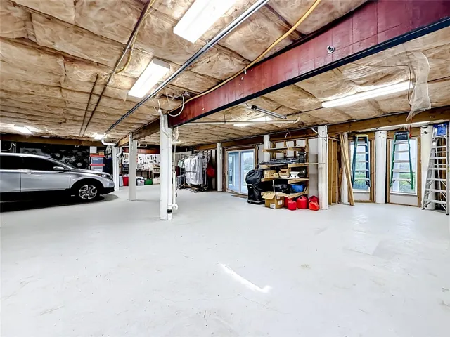 Open canvas to make an additional entertaining area