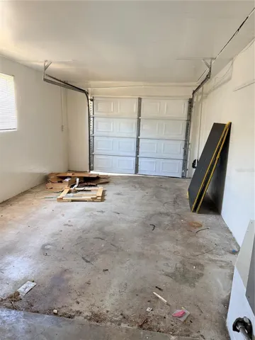 1 car garage