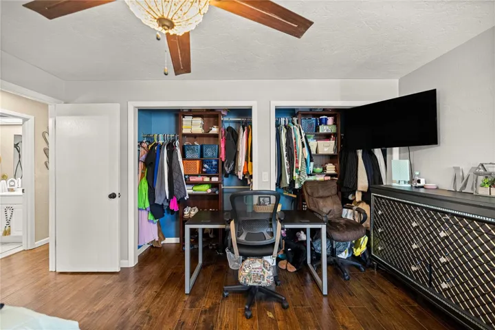 Primary suite with dual closets