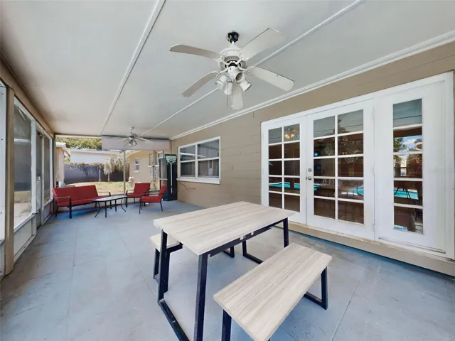 screen porch