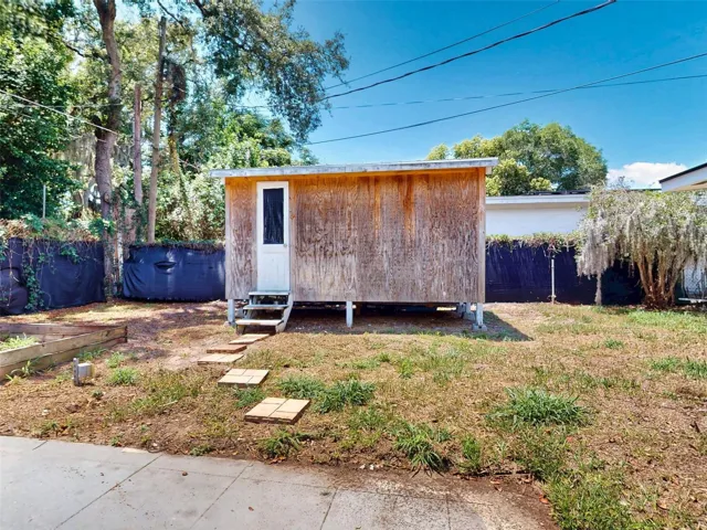 shed storage with AC