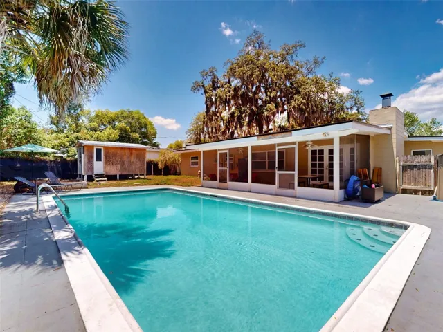 huge pool in back yard