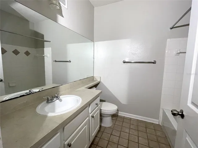 Shared Bath