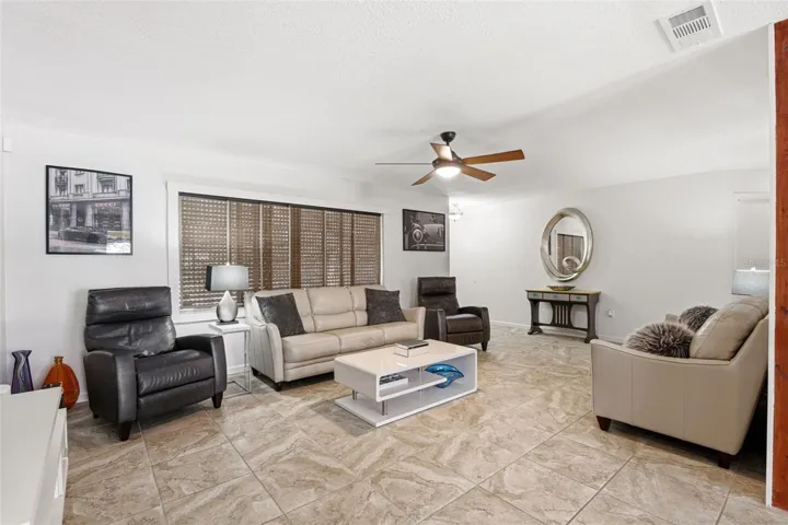 Bright and Spacious Living Room.