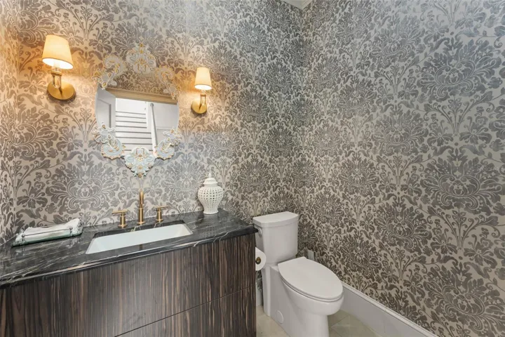 Powder Bath
